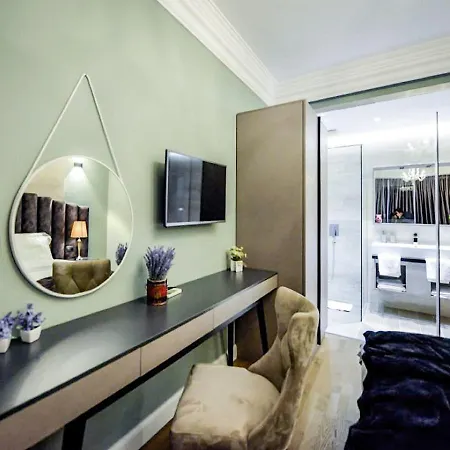 Hotel Vila Tirana Τίρανα