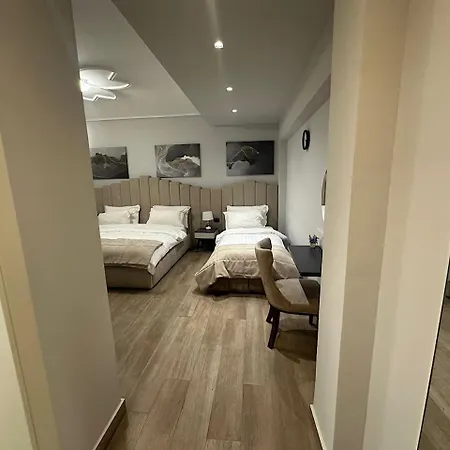 Hotel Vila Tirana Отель Тирана
