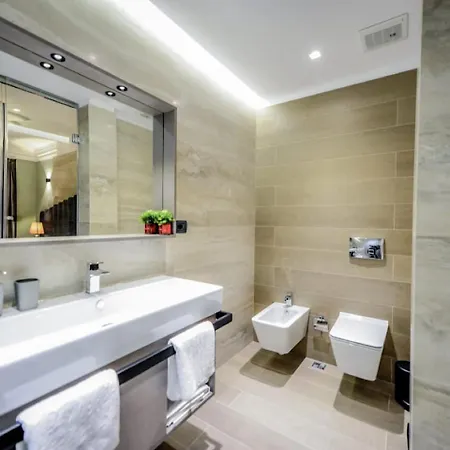 Hotel Vila Tirana Отель
