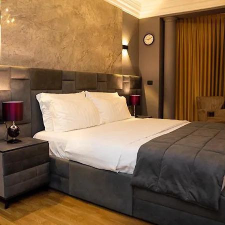 Hotel Vila Tirana Отель Тирана