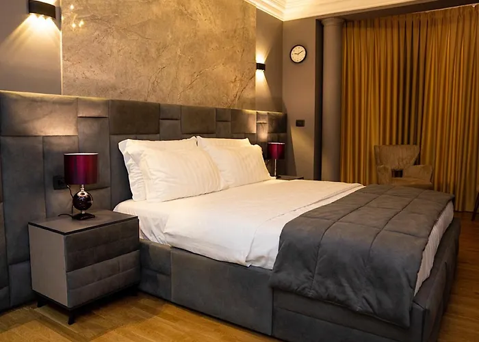 Hotel Vila Tirana 호텔 티라나